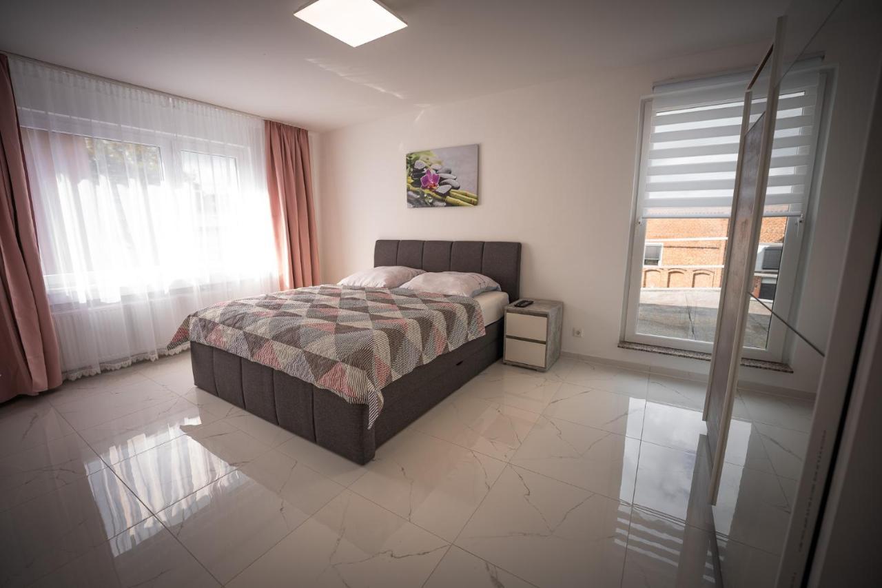 Wunderschoene Ferienwohnung In Solingen-Mitte Exteriér fotografie